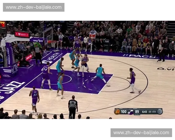 耀眼对决：WNBA太阳与山猫的篮球盛宴，谁将点燃胜利之火？